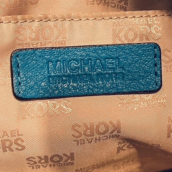 Michael Kors Tristan Blue Pebbled Leather Convertible Satchel - Picture 9 of 15